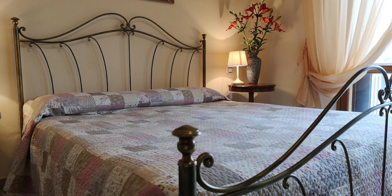 B&B Paola E Francesco San Martino Siccomario Bagian luar foto